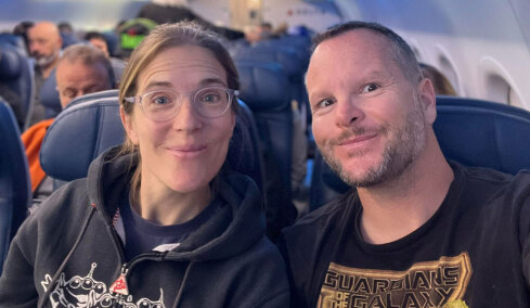 Το κόλπο ενός ζευγαριού για να συνταξιοδοτηθεί στα 40: «Μετατρέψαμε την αποταμίευση σε παιχνίδι»