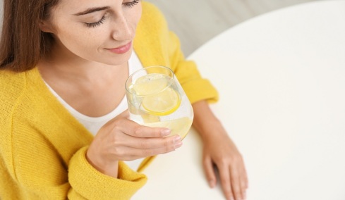 Φυσικώς ανθρακούχο νερό vs σοδόνερο: Η γευστική υπεροχή που θα αλλάξει την καθημερινότητά σου