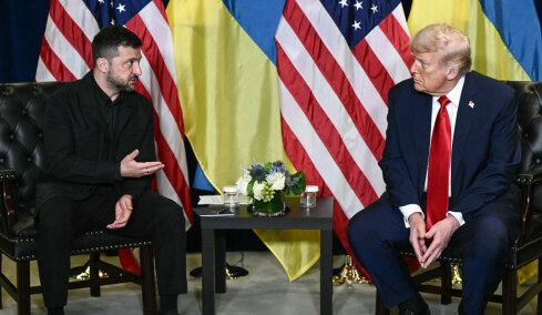 Αντίστροφη μέτρηση για το ραντεβού Τραμπ με Ζελένσκι, τι επιδιώκουν οι ΗΠΑ, τι θέλει να αποφύγει πάση θυσία η Ουκρανία