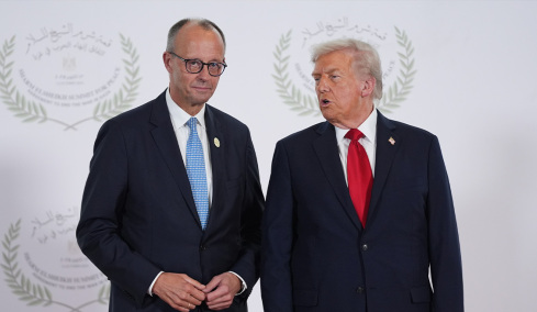 Στον Λευκό Οίκο σήμερα ο Μερτς: Ο πρώτος ξένος ηγέτης που θα συναντήσει τον Τραμπ μετά την επίθεση στο Ιράν