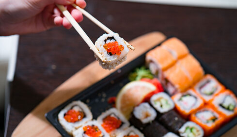 Νεαρός δηλητηριάστηκε από σούσι στη Θεσσαλονίκη – Μολύνθηκε από το παράσιτο «ανισάκις»