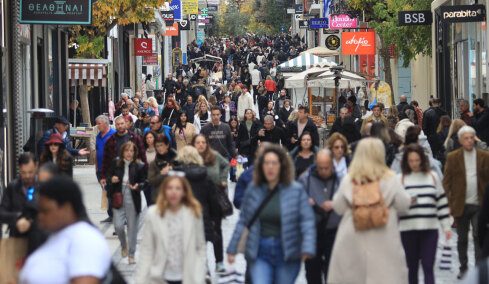 Ωράριο καταστημάτων σήμερα (21/12): Οι ώρες για τα μαγαζιά, τι ισχύει για τα σούπερ μάρκετ