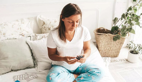 Ποια πάθηση αποτελεί ύπουλο προάγγελο μιας ακόμη πιο επικίνδυνης νόσου – Πώς θα αναστραφεί η πορεία
