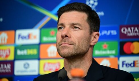 Τσάμπι Αλόνσο: Ο Μεντιλίμπαρ επιτέλους απολαμβάνει την αναγνώριση που του αξίζει, ελπίζω να νικήσουμε για πρώτη φορά στην Ελλάδα