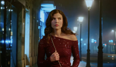 ΔΕΗ: Φως στο φόβο των γυναικών στις νυχτερινές μετακινήσεις