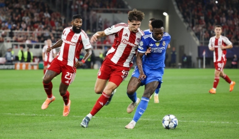 «Η Ρεάλ υπέφερε στον Πειραιά παρά τα τέσσερα γκολ»: Τα σχόλια στην Ισπανία για την εμφάνιση του Ολυμπιακού 