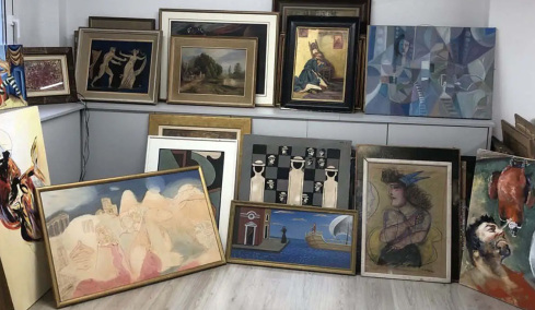 Καθηγητής στη σχολή αστυφυλάκων και «ειδικός» στο real estate ο δικηγόρος - «εγκέφαλος» του κυκλώματος με τους πλαστούς πίνακες