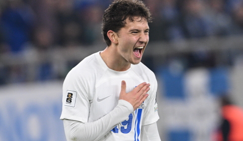 Ο Καρέτσας «τρελαίνει» την UEFA - Τα γκολ και οι μαγικές ενέργειες του 18χρονου που ανάγκασαν την ευρωπαϊκή ομοσπονδία να... υποκλιθεί - Βίντεο