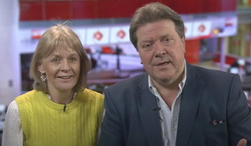 Γνωρίστηκαν στο Ραντεβού στα Τυφλά και 34 χρόνια μετά παραμένουν παντρεμένοι: «Η ειλικρίνεια μας ένωσε»