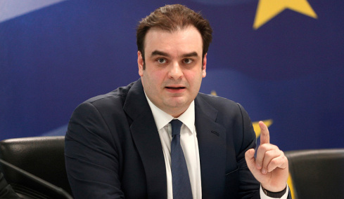 Ο Κυριάκος Πιερρακάκης ανακοίνωσε την υποψηφιότητά του για την προεδρία του Eurogroup   