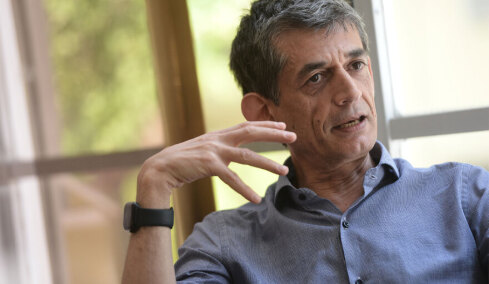 Καρανίκας: Ο Τσίπρας θέλει να επιστρέψει, ας πρόσεχε με τον Βαρουφάκη, ο Λαφαζάνης ήταν ανιστόρητος  