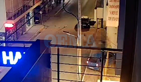 «Έχεις σκοτώσει άνθρωπο - Με πονάει το αυτί μου»: Ο εξωφρενικός διάλογος του οδηγού στη Λούτσα με διασώστη, τι λέει αυτόπτης μάρτυρας