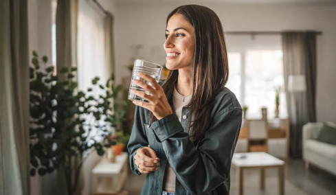 Αποτοξίνωση: Κάνουμε detox με σύμμαχο το νερό – Όλα τα μυστικά