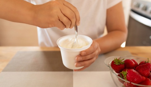 Ο ΕΦΕΤ ανακαλεί στραγγιστό γιαούρτι