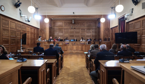 Στον εισαγγελέα και την Αρχή για το ξέπλυμα μαύρου χρήματος στέλνει η ΝΔ τους «υπερτυχερούς» του ΟΠΕΚΕΠΕ - Αντέδρασε η αντιπολίτευση