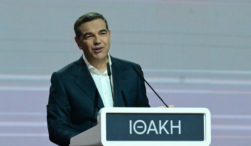 Δεν έχω πρόβλημα να με κατηγορούν ως αμετανόητο, είπε ο Τσίπρας - Όλος ο ΣΥΡΙΖΑ, νυν και πρώην, στο «Παλλάς»