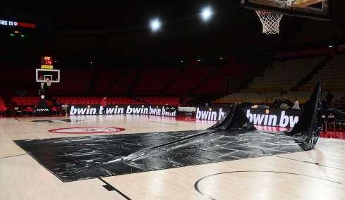 Αναβλήθηκε λόγω της κακοκαιρίας το παιχνίδι του Ολυμπιακού με τη Φενέρ στο ΣΕΦ 