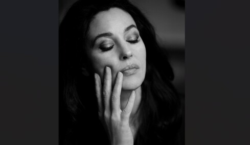 Δεν έρχεται Αθήνα η Μπελούτσι, αναβλήθηκε λόγω καιρικών συνθηκών η πρεμιέρα της ταινίας της για την Κάλλας