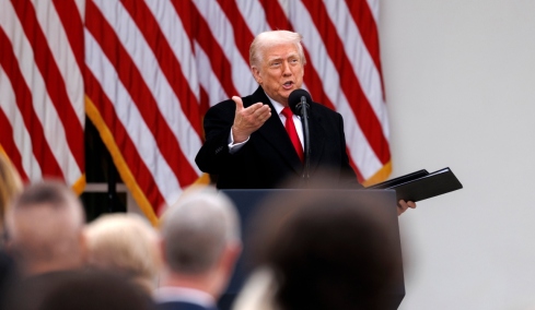 Bloomberg: Οι ΗΠΑ πιέζουν την ΕΕ να μην χρησιμοποιήσει τα δεσμευμένα ρωσικά κεφάλαια για την Ουκρανία 