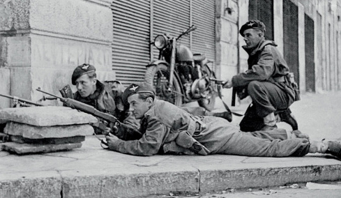 Η μάχη της Χωροφυλακής με τον ΕΛΑΣ στου Μακρυγιάννη (6-18 Δεκεμβρίου 1944)