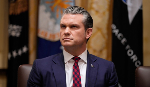 Δόγμα Χέγκσεθ στη γραμμή Τραμπ: Τέλος οι ουτοπίες και ο ιδεαλισμος, ώρα για στρατιωτική ισχύ και σκληρό ρεαλισμό
