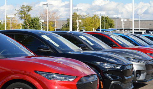 «Φακέλωμα» από την ΑΑΔΕ στα μεταχειρισμένα ΙΧ:  Τι αλλάζει με το υποχρεωτικό μητρώο για όλους τους εμπόρους