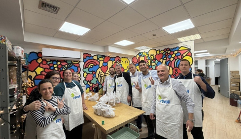 Μια ημέρα προσφοράς γεμάτη ανθρώπινη ενέργεια – Δίπλα στους άστεγους της Αθήνας