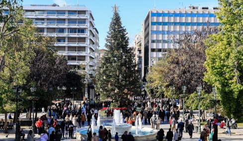 Καιρός: Θερμοκρασίες πάνω από τα κανονικά για τις επόμενες ημέρες, οι εκτιμήσεις για τα Χριστούγεννα 