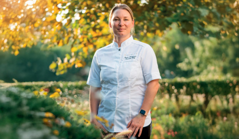 Ποια είναι η Σουηδή σεφ που κατέκτησε δύο αστέρια Michelin 