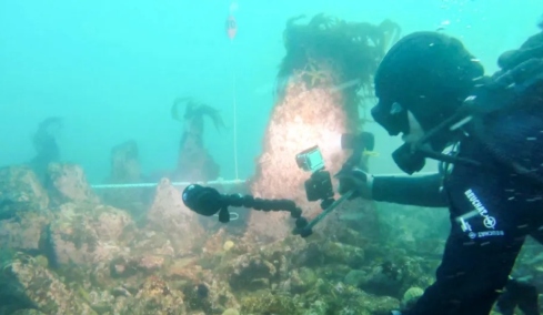 Τείχος 7.000 ετών που βρέθηκε στον βυθό της Βρετάνης ίσως εξηγεί τον μύθο της χαμένης πόλης