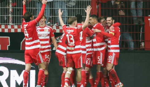 Bundesliga: «Στάση» στο Βερολίνο για τη Λειψία, 3-1 η Ουνιόν 