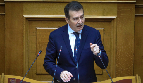 Στο 0,7% το ποσοστό των οδηγών που ξεπερνούν το όριο στο αλκοόλ, αυτό ειναι νίκη και σώζει ζωές, λέει ο Χρυσοχοΐδης