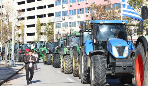 Τι λένε στην κυβέρνηση για τα αιτήματα των αγροτών: Δεν κλείνει η πόρτα του διαλόγου, έρχονται θετικά μέτρα από τον Μητσοτάκη στον προϋπολογισμό