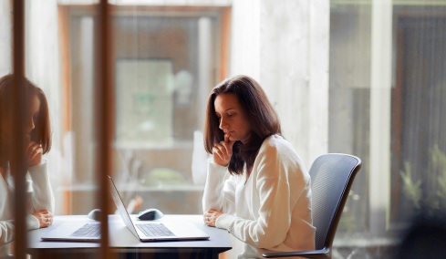 Η ελληνική περιοχή που παρουσιάζει το μεγαλύτερο έμφυλο χάσμα απασχόλησης στην Ευρώπη
