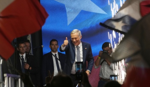 Η εκλογή του Καστ στη Χιλή αναζωπυρώνει τα φαντάσματα της δικτατορίας Πινοτσέτ