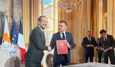 Τι είναι η συμφωνία SOFA που υπογράφουν σήμερα Κύπρος και Γαλλία και προκαλεί τουρκική νευρικότητα
