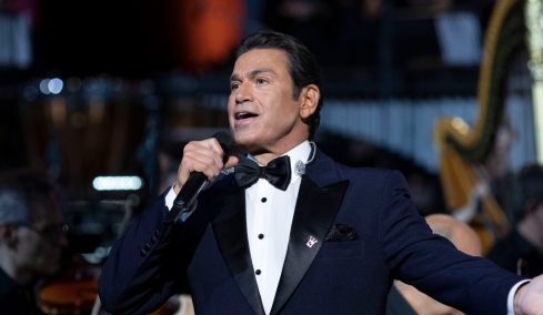 Μάριος Φραγκούλης: Θέλω πάρα πολύ να γίνω ανάδοχος γονέας γιατί και εγώ στην ουσία είμαι υιοθετημένος