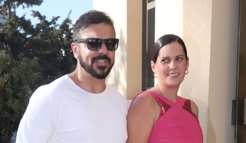 Τριαντάφυλλος: Με τη σύζυγό μου είμαστε σαν τον Καρβέλα με τη Βίσση