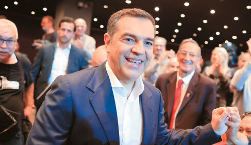 Ο Τσίπρας στην Πάτρα με την «Ιθάκη» την ώρα που ο… εξώστης θα μιλάει στη Βουλή για τον Προϋπολογισμό