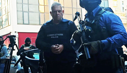 Πήρε προθεσμία για την Πέμπτη ο «Έλληνας Εσκομπάρ», πάνω από πέντε ώρες έμεινε στην Εισαγγελία Πειραιά