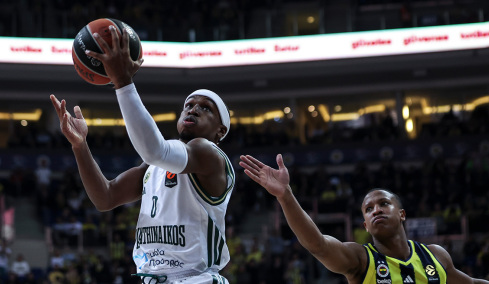 Φενέρμπαχτσε-Παναθηναϊκός 64-69 (Δ' περίοδος): Σκληρή μάχη στην Πόλη, live η αναμέτρηση για την Euroleague
