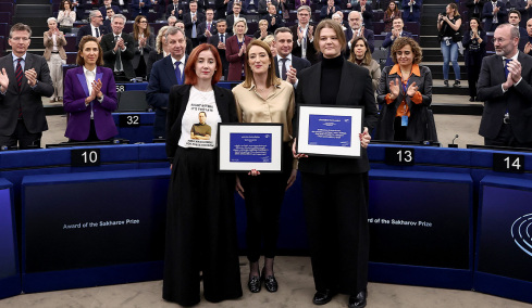 Βραβεία Ζαχάρωφ 2025: Σε δύο φυλακισμένους δημοσιογράφους λόγω της δράσης τους τα φετινά Βραβεία