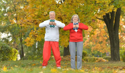 Άνοια: Πόσα λεπτά άσκησης σώζουν μυαλό και μνήμη; Λιγότερα απ’ όσα νομίζετε
