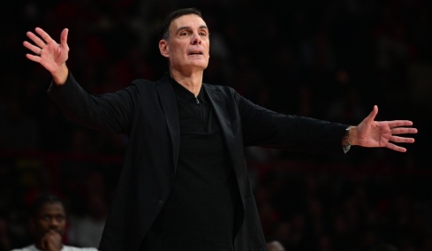 Η απάντηση του Μπαρτζώκα για τις αποδοκιμασίες στο ΣΕΦ και τον Λαρεντζάκη 