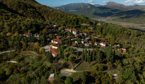 Ανεξερεύνητοι Τόποι: Χειμώνας στο Μολυβδοσκέπαστο Ιωαννίνων
