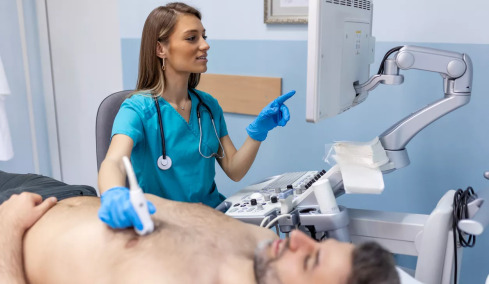 Στεφανιαία νόσος: Διερεύνηση με αξονική στεφανιογραφία ή stress echo; Ο καρδιολόγος λύνει το δίλημμα
