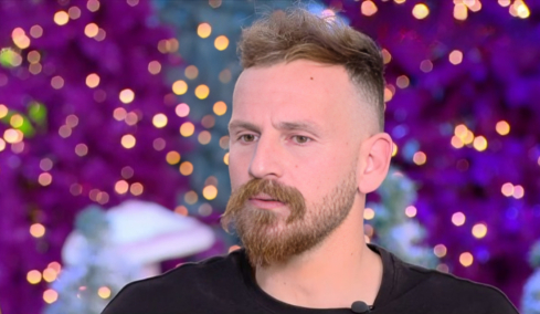 Φάρμα: Κατάλαβα πως ο πατέρας μου πέθανε και δεν μου το έλεγαν, δήλωσε ο νικητής του ριάλιτι, Δημήτρης Ζήκος
