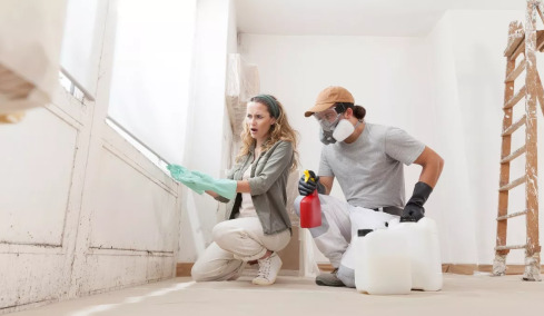 Αποφύγετε 6 λάθη που εγκλωβίζουν υγρασία και μούχλα στο σπίτι
