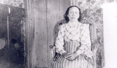 Η αλλόκοτη ιστορία της γυναίκας που έπεσε για ύπνο και ξύπνησε 32 χρόνια μετά
