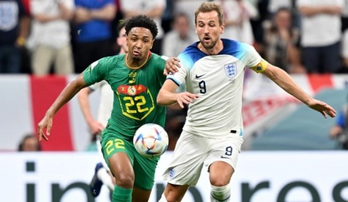 Foot Mercato: «Έχει κάνει κρούση για Ντιαλό ο Ολυμπιακός, στην κούρσα Νις και Άντερλεχτ»
